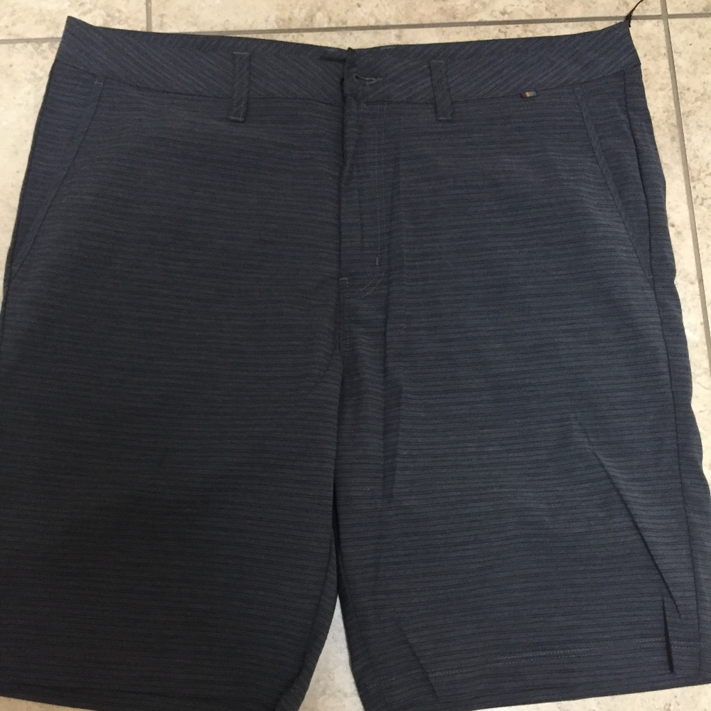 Travis Mathew Shorts -New Without Tags-Size 36